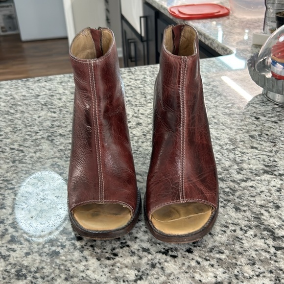 Bed Stu Onset Bootie Womens Size 9 Burgundy Leather Open Toe Block Heel Rustic - Picture 2 of 10